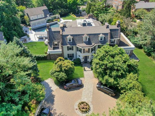 Detached House in Englewood, Bergen County