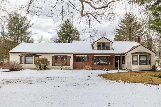 Einfamilienhaus in Longmeadow, Hampden County