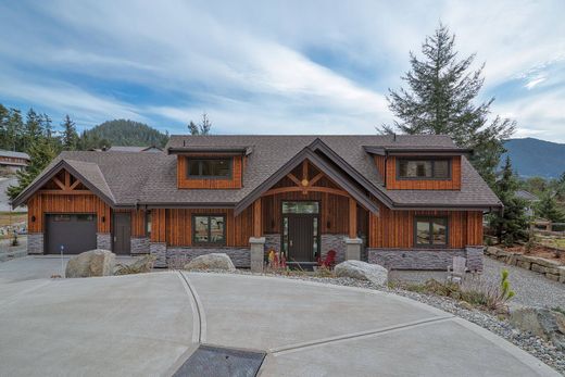 Detached House in Pender Harbour, Sunshine Coast Regional District