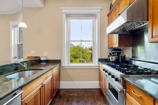 Apartment in Boston, Suffolk County
