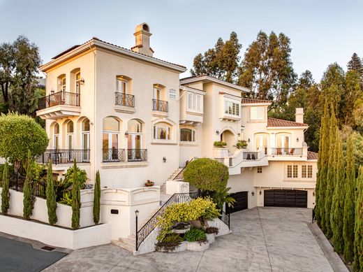 Detached House in Oakland, Alameda County