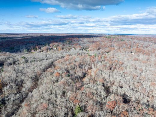 Grond in Hopkinton, Washington County