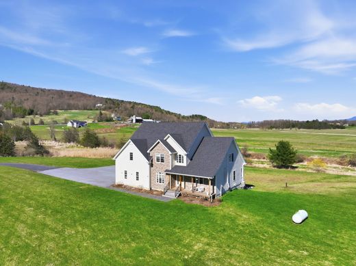 Luxury home in Charlotte, Chittenden County