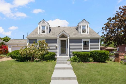 Einfamilienhaus in Providence, Providence County