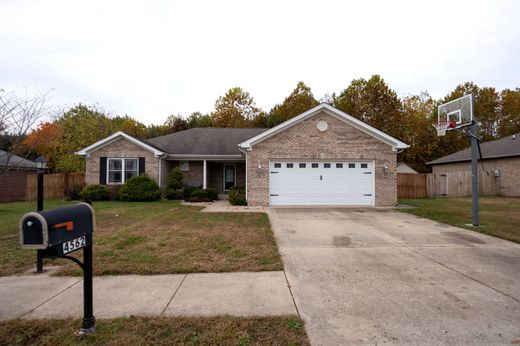 Detached House in Seymour, Jackson County