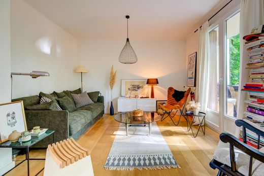 Apartment / Etagenwohnung in Aix-en-Provence, Bouches-du-Rhône