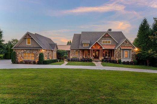 Detached House in Brevard, Transylvania County