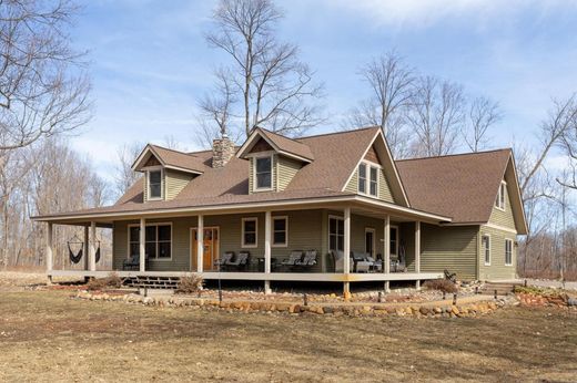 Detached House in Brainerd, Crow Wing County