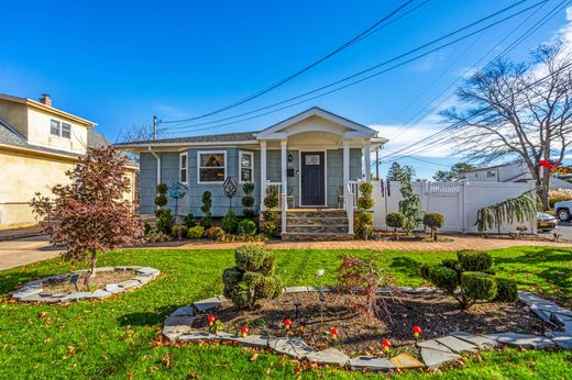 Einfamilienhaus in West Babylon, Suffolk County