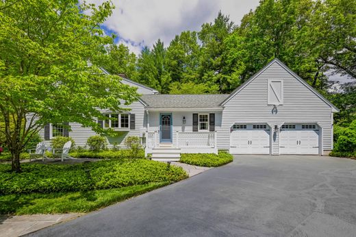 Detached House in Farmington, Hartford County