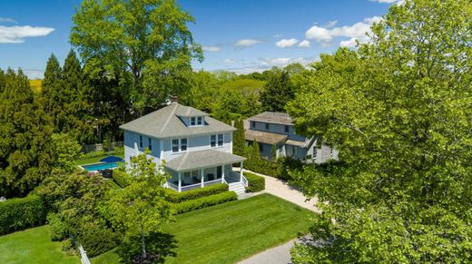 Detached House in Southampton, Suffolk County