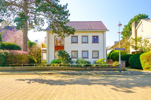 Villa in Den Haag, Gemeente Den Haag