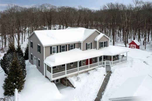 Detached House in Warren, Litchfield County