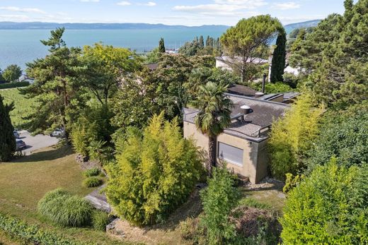 Detached House in Bevaix, Boudry District