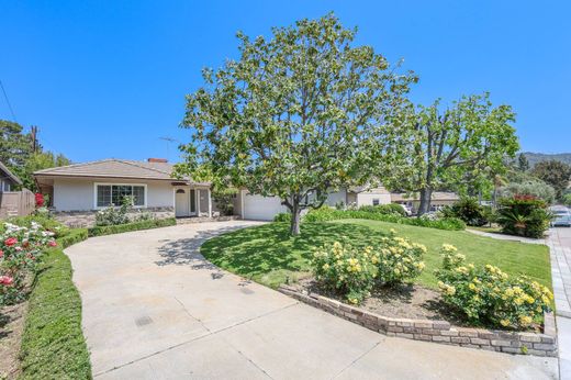 Detached House in Glendale, Los Angeles County