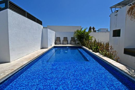 Luxe woning in Playa del Carmen, Solidaridad