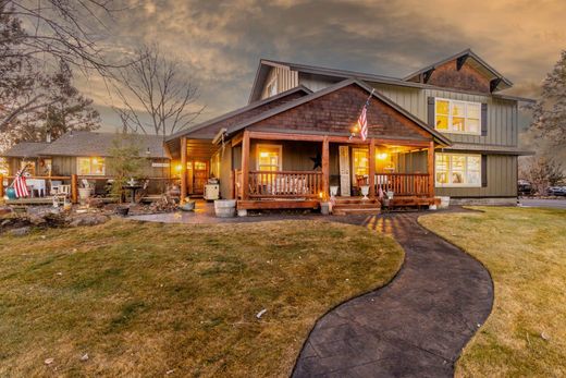 Luxury home in Bend, Deschutes County