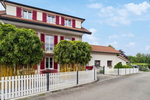 Detached House in Courgevaux, See District