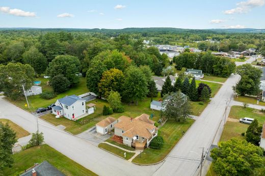 Detached House in Auburn, Androscoggin County