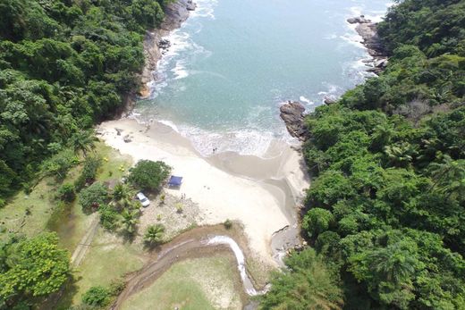 Land in Paraty, Rio de Janeiro