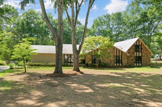 Luxury home in Pell City, Saint Clair County