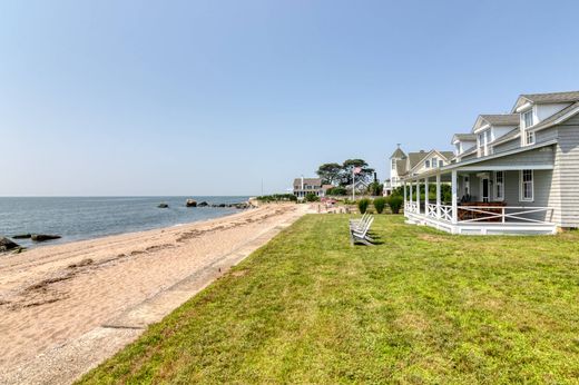 Vrijstaand huis in Madison, New Haven County