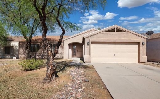 Detached House in Tucson, Pima County
