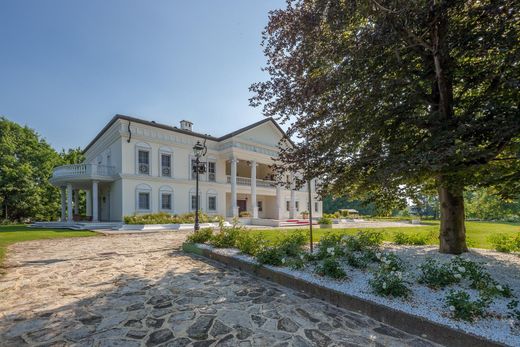 Villa in Robbio, Provincia di Pavia