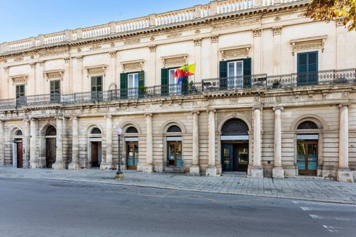 Apartment / Etagenwohnung in Scicli, Ragusa