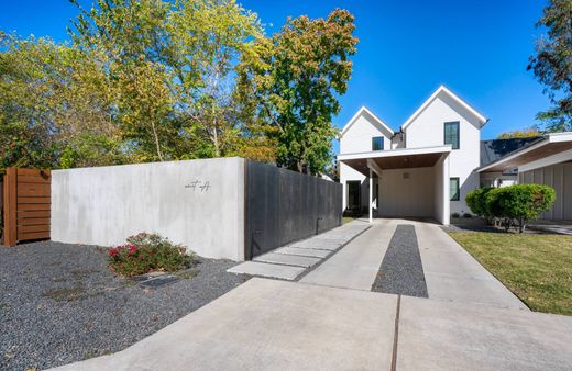 Townhouse - Austin, Travis County