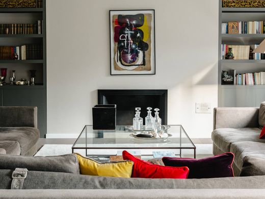 Apartment in Brussels, Brussels Capital Region