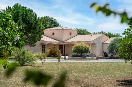 Detached House in Montroy, Charente-Maritime