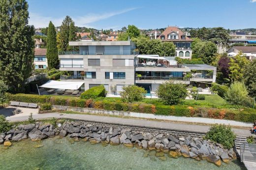 Apartment in Pully, Lavaux-Oron District