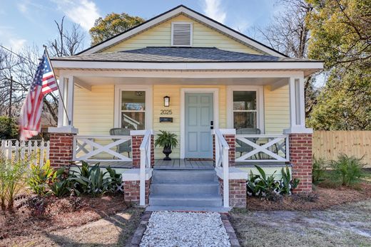 Detached House in Savannah, Chatham County