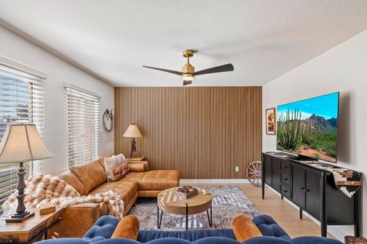 Townhouse in Scottsdale, Maricopa County