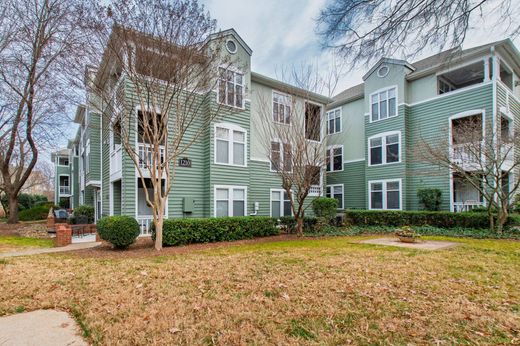 Apartment / Etagenwohnung in Raleigh, Wake County