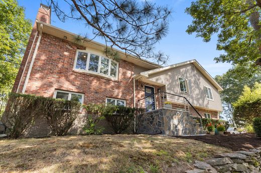 Частный Дом, Dedham, Norfolk County