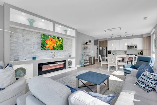 Apartment in Oxon Hill, Prince Georges County