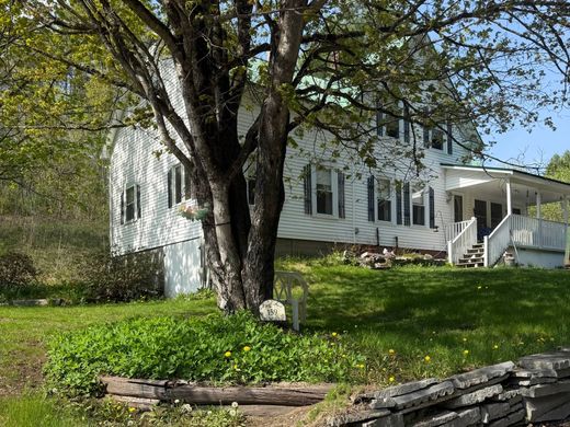 Luxury home in Ryegate Corner, Caledonia County