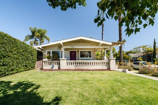 Detached House in West Hollywood, Los Angeles County