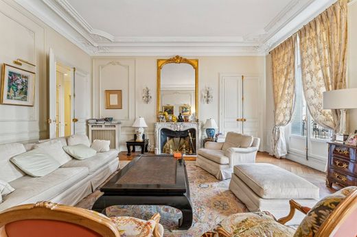 Apartment in Monceau, Courcelles, Ternes, Paris