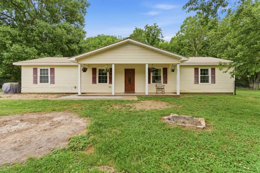 Detached House in Woodville, Jackson County