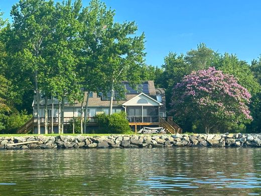 Detached House in Shady Side, Anne Arundel County