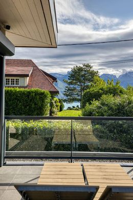 Vrijstaand huis in Sevrier, Haute-Savoie
