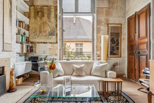 Apartament w Beaubourg, Marais, Notre Dame - Ile de La Cité, Paris