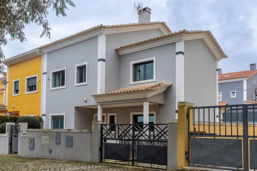 Detached House in Sintra, Lisbon