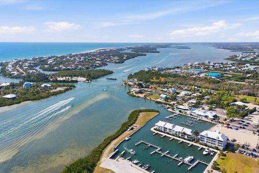 Apartment / Etagenwohnung in Placida, Charlotte County