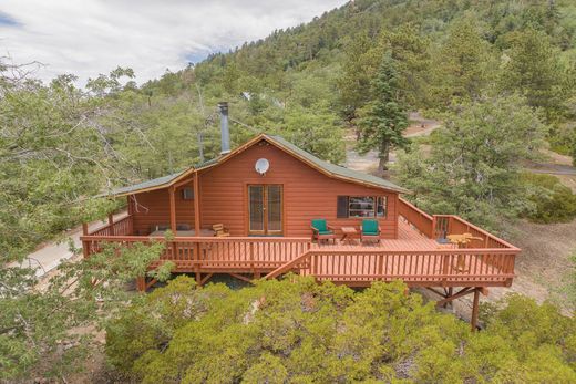 Detached House in Fawnskin, San Bernardino County