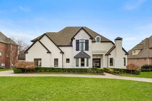 Detached House in Rogers, Benton County