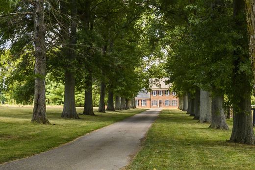 Country House in Lexington, Fayette County